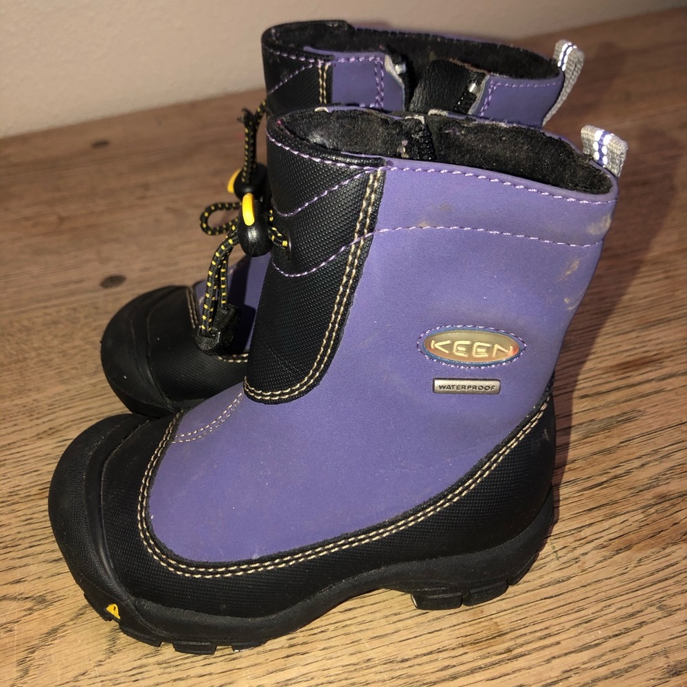 Kids Keen Boots